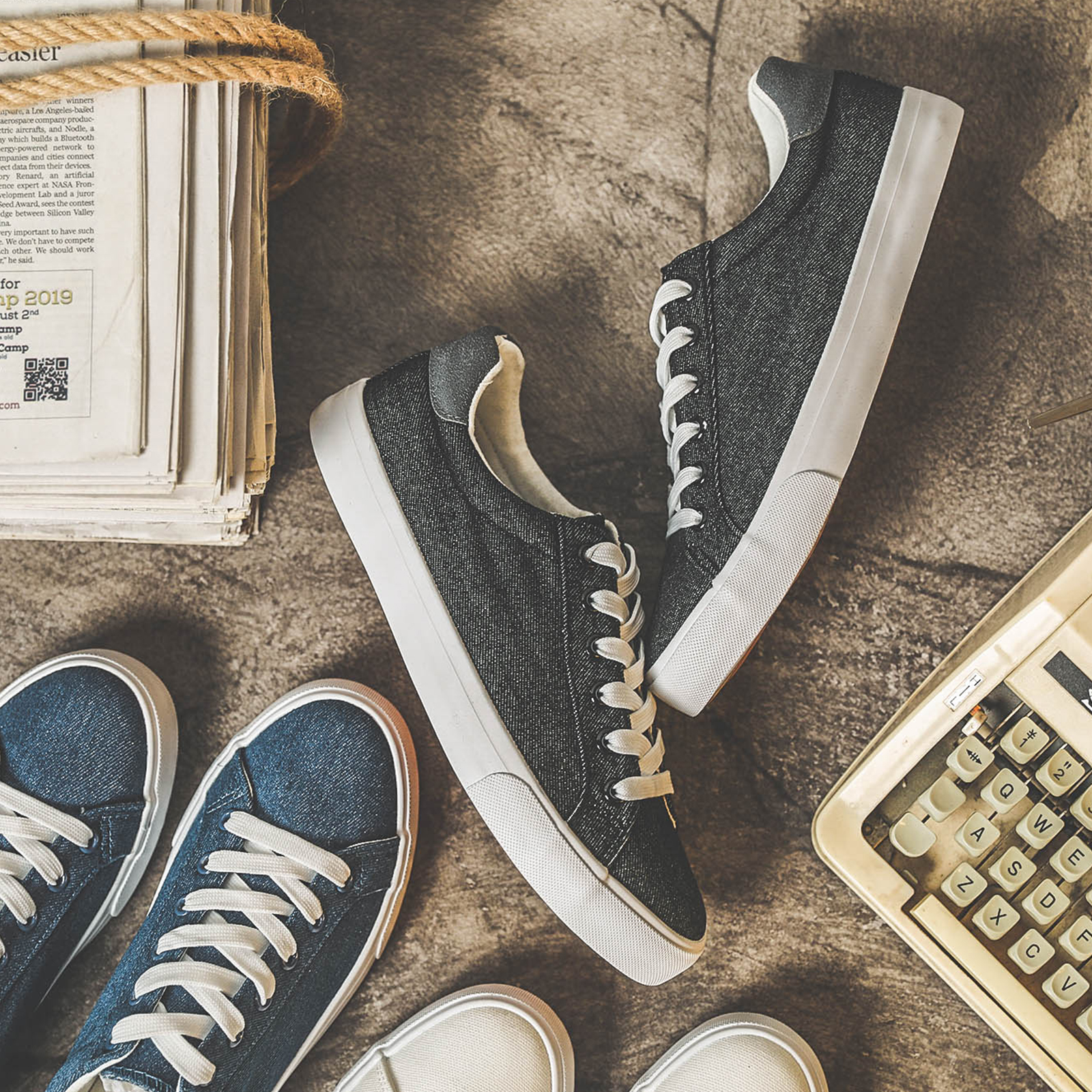 Sport Sneakers for Men Canvas Trendy Shoes